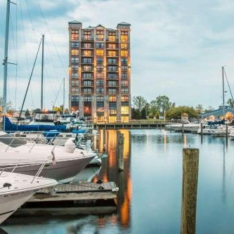 Shoreline Inn & Conference Center, Ascend Hotel Collection Thumbnail