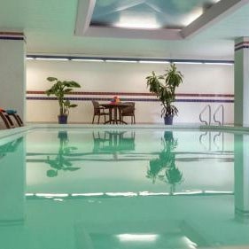 Cartier Place Suite Hotel Thumbnail