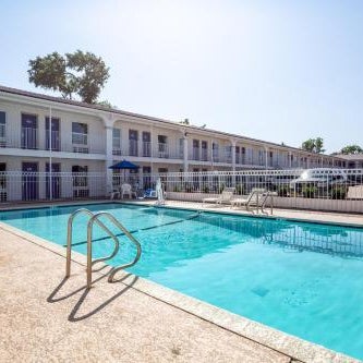 Motel 6-Bryan, TX - University Area Thumbnail