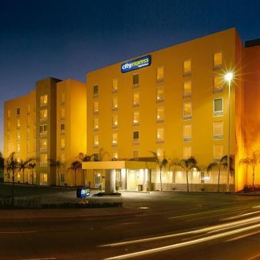 City Express by Marriott Leon Thumbnail