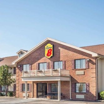 Super 8 by Wyndham Madison IN Thumbnail