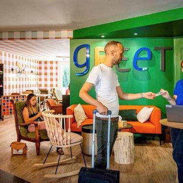 Greet Hotel