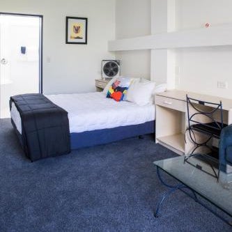 U Studios Paraparaumu, SureStay Collection by BW