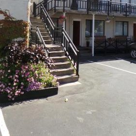 Owens Motel Thumbnail