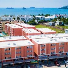 Suites Santa Barbara Thumbnail
