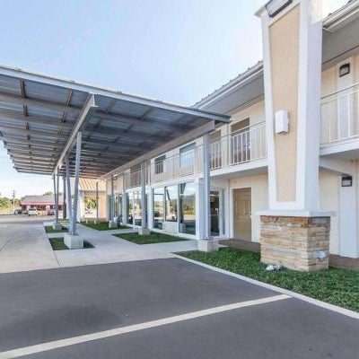 Quality Inn & Suites Jasper Thumbnail