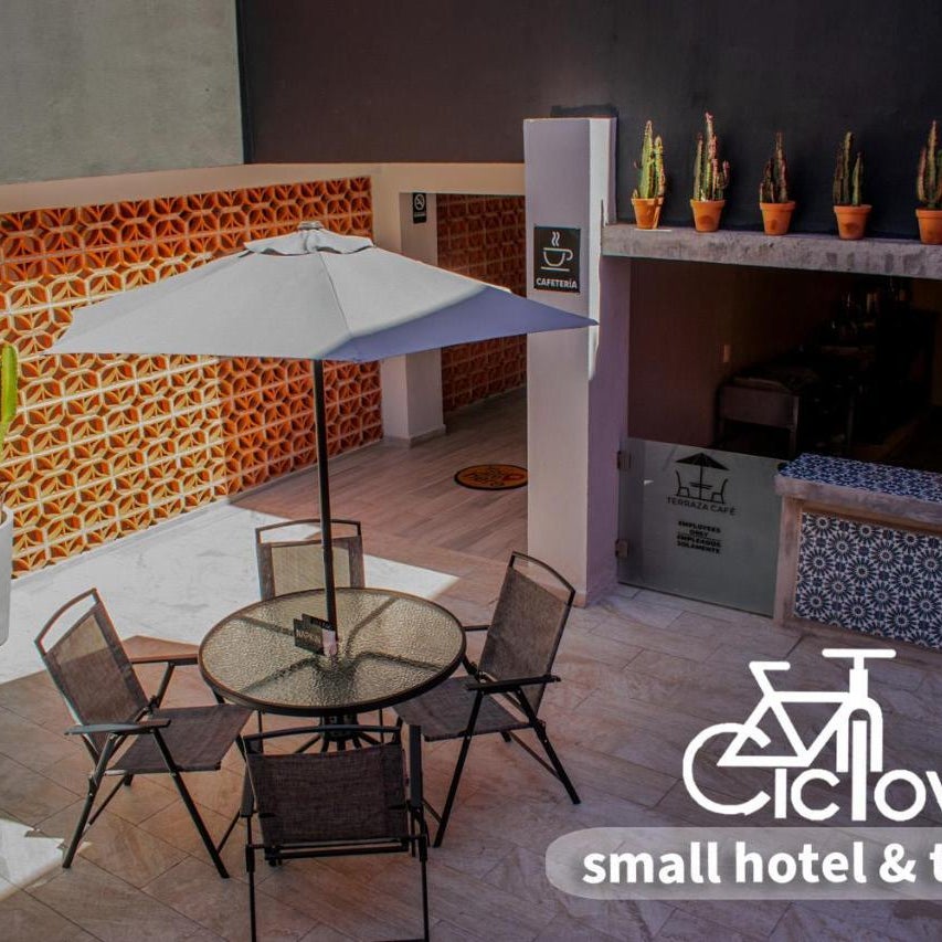 Hotel Ciclovía & Terraza Thumbnail