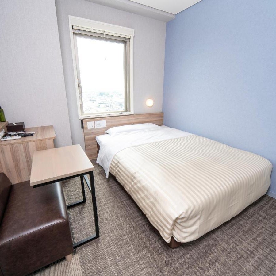 Super Hotel Shiga Nagahama Tennen Onsen