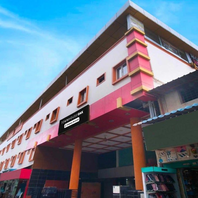 Townhouse Oak CMR Mall Gajuwaka