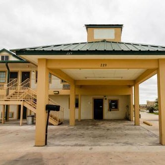 OYO Hotel Pearsall I-35 East Thumbnail