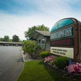 Viking Arms Inn - Ludington Thumbnail