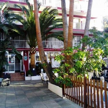 Hostal Alce Thumbnail