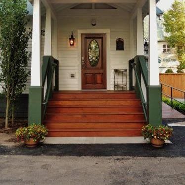 Huff House Inn and Cabins Thumbnail