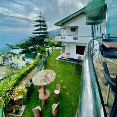 Srilak View Holiday Inn