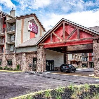 Best Western Plus Apple Valley Lodge Pigeon Forge Thumbnail