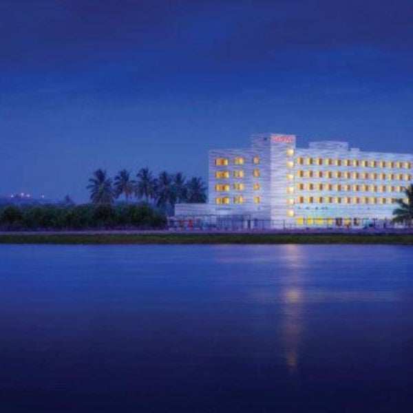 Hotel Naveen Lakeside