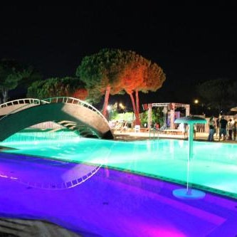 Camping Lacona Pineta
