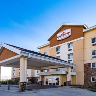 Hawthorn Suites by Wyndham Dickinson Thumbnail