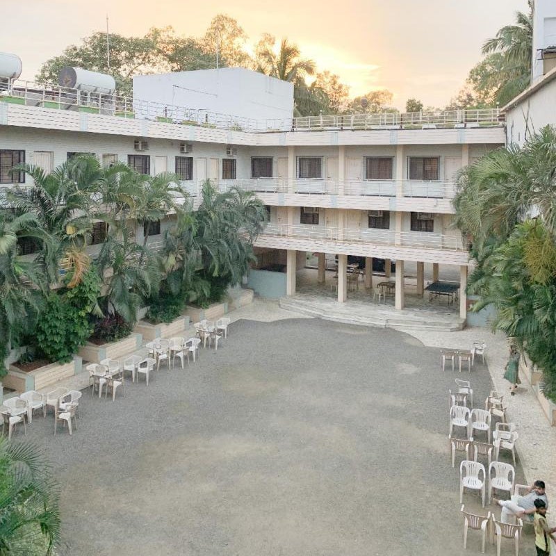 Hotel Royale Heritage