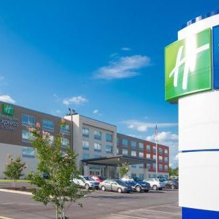 Holiday Inn Express & Suites Greenwood North By IHG Thumbnail