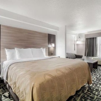 Quality Inn & Suites Thumbnail