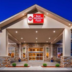 Best Western PLUS Flint Airport Inn & Suites Thumbnail