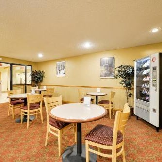 Americas Best Value Inn - East Syracuse Thumbnail