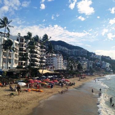 Emperador Vallarta Beachfront Hotel and Suites Thumbnail