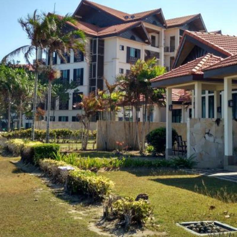 Sabah Beach Villas & Suites