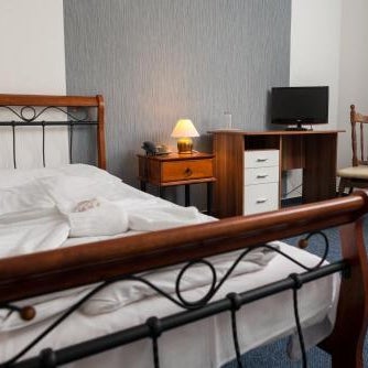 Hotel Diana Thumbnail