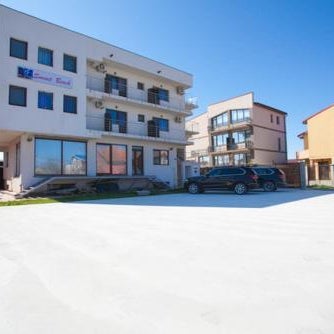 Villa Sunset Beach Mamaia Nord Thumbnail