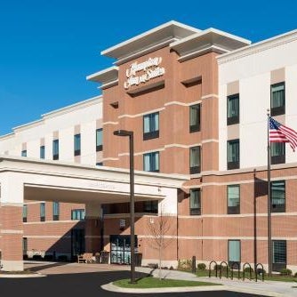 Hampton Inn & Suites by Hilton Chicago Schaumburg IL Thumbnail