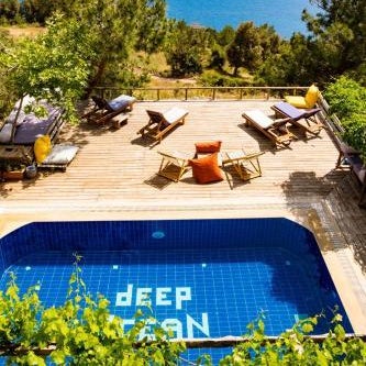 Deep Ocean Camping-Adults Only Thumbnail
