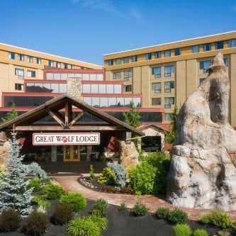 Great Wolf Lodge New England Thumbnail