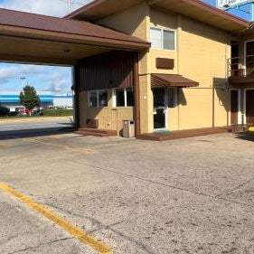 Rodeway Inn Terre Haute Thumbnail
