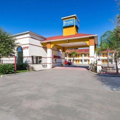 Rodeway Inn & Suites Humble Thumbnail
