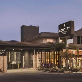Country Inn & Suites by Radisson, Bakersfield, CA Thumbnail