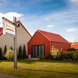 Hawkdun Lodge Motel