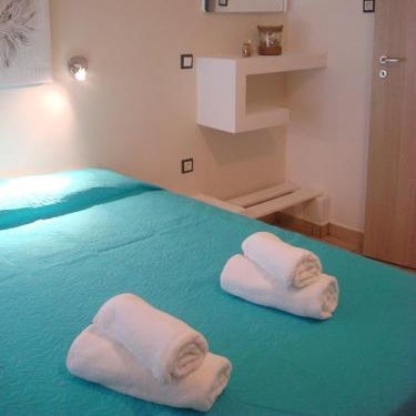 Smaragdi Studios and Rooms