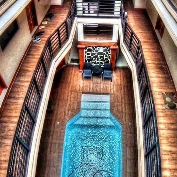 Janus Luxury Suites Thumbnail