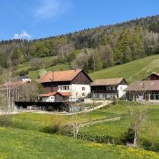 Miramont Horse Trekking Hostel