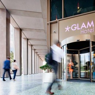 Glam Milano Thumbnail
