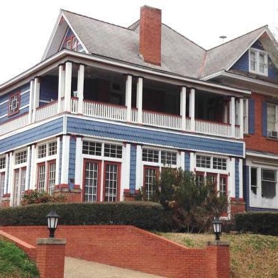 2439 Fairfield "A Bed and Breakfast" Thumbnail