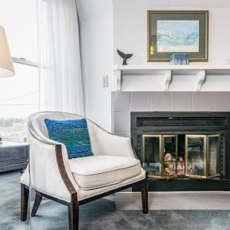 Nantucket Whale Inn, Half Moon Bay Thumbnail