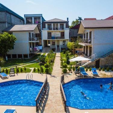 Hotel Chero Thumbnail