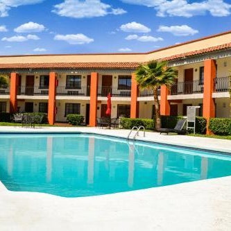 Hotel Colonial Ciudad Juarez Thumbnail