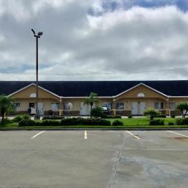 Days Inn by Wyndham Robstown Thumbnail