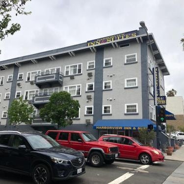 Harborview Inn & Suites Thumbnail