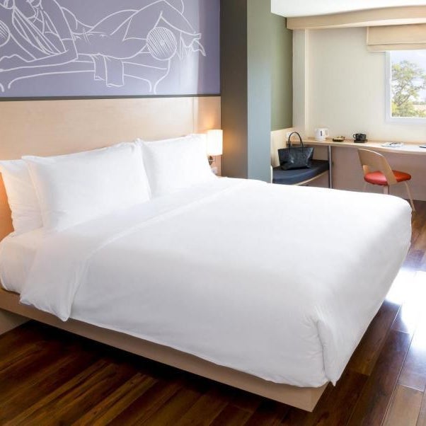 Ibis Vientiane Nam Phu Hotel Thumbnail