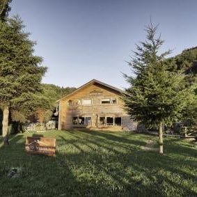 Alto Melimoyu Hotel & Patagonia